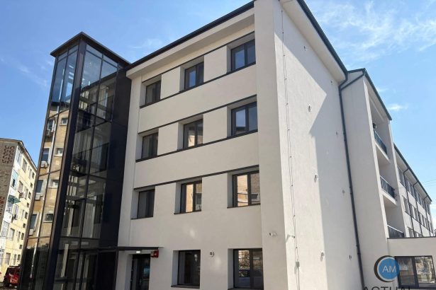 Fost camin studentesc modernizat cu fonduri europene Direcia de Eviden a Persoanelor un serviciu al DGASPC i alte instituii relocate n acest imobil