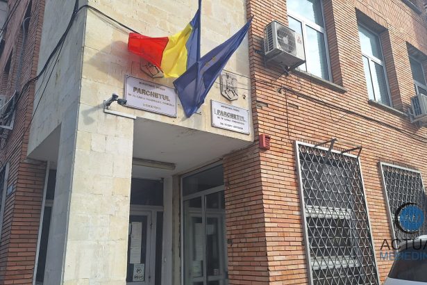 Reteaua de eliberare a certificatelor de handicap persoanele afectate nu se prezentau la comisii Bunurile functionarei confiscate