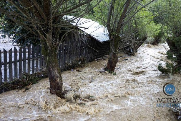 Risc de inundatii hidrologii au anuntat cod galben pentru judetul Mehedinti