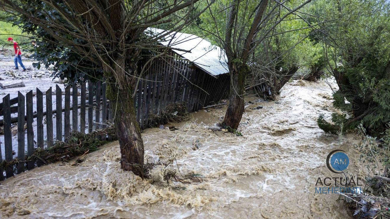 Risc de inundatii hidrologii au anuntat cod galben pentru judetul Mehedinti