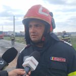 Accidentul din Simian BMW ul a depasit coloana O femeie a fost prinsa in caroserie