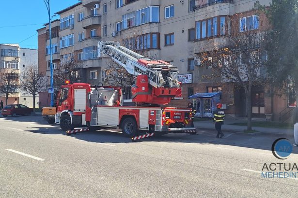 Acoperis smuls de vant pe bulevardul Tudor Vladimirescu