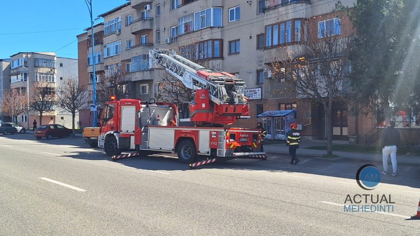 Acoperis smuls de vant pe bulevardul Tudor Vladimirescu