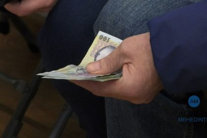 Impozite reduse sute de severineni au cerut compensarea sumelor platite iar alti contribuabili au solicitat returnarea banilor