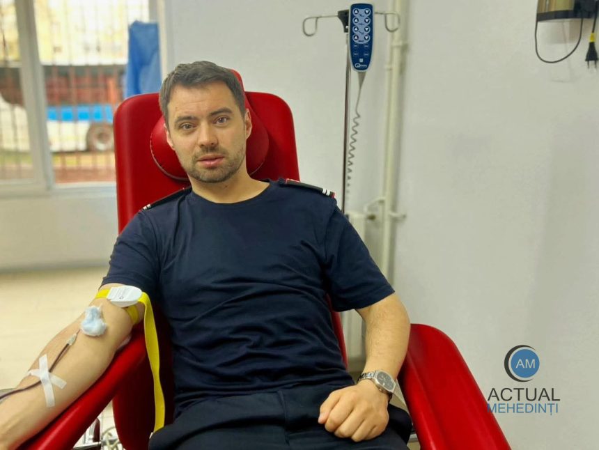 Solidaritate in uniforma si dincolo de ea pompierii din Mehedinti au donat sange pentru a salva vieti