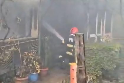 anexa gospodareasca mistuita de flacari installatia fotovoltaica avariata de incendiu