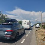 Trafic ingreunat in Simian Timpuri mari de asteptare in sensul giratoriu de la intersectia celor doua drumuri nationale