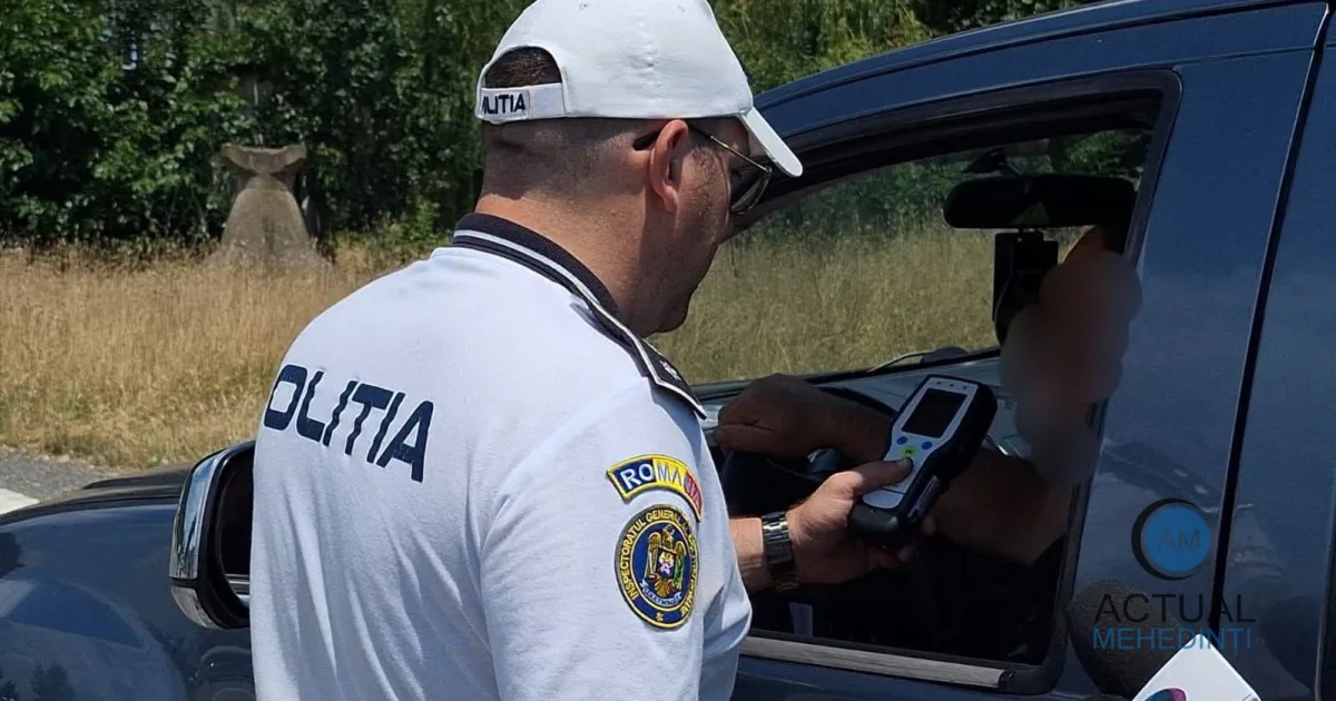 Doi șoferi prinși în weekend la volan fără permis și sub influența alcoolului