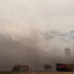 Incendiul oprește fabricile de hârtie și argint. Fabrica de cablaje, neafectată