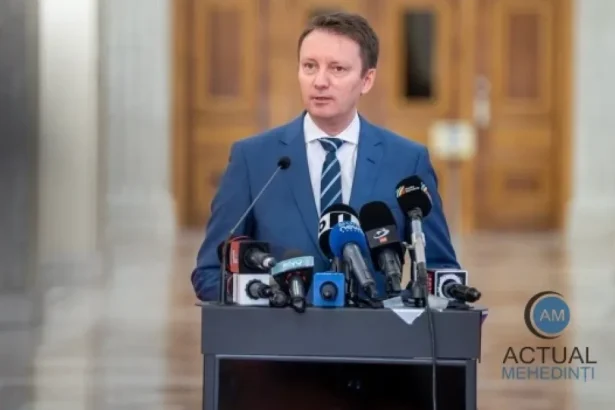 Parlamentul îl respinge pe Mureșan. Criza politică continuă.