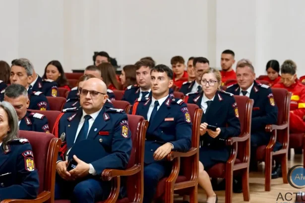 Ziua Pompierilor în Mehedinți: avansări și omagiu pentru salvatorii căzuți