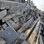 Amenajare neautorizată în albia Dunării, descoperită la Gogoșu. Autor necunoscut.