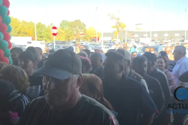 Îmbulzeală la deschiderea Senic din Drobeta-Turnu Severin. 70 de locuri de muncă create