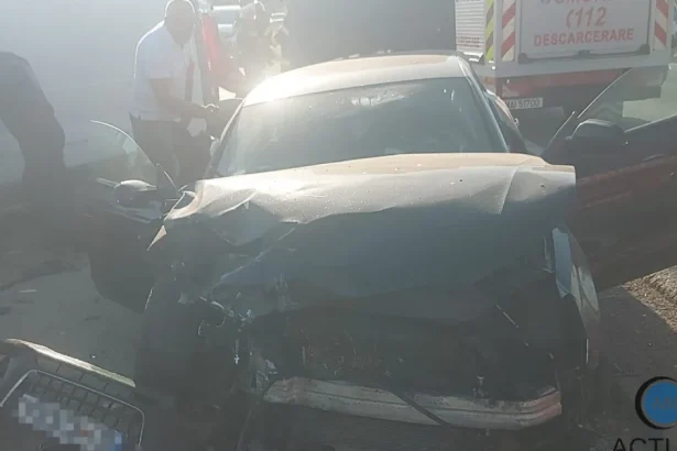 Patru victime și trafic blocat pe ambele sensuri după accidentul din Ostrovul Corbului